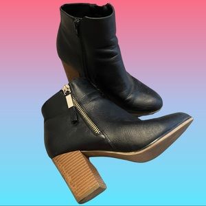 Apt 9 imitation leather booties with zipper
